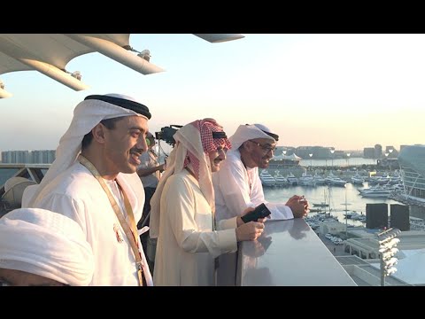 الأمير الوليد يلبي دعوة الشيخ محمد بن زايد لحضور الفورمولا  في أبو ظبي