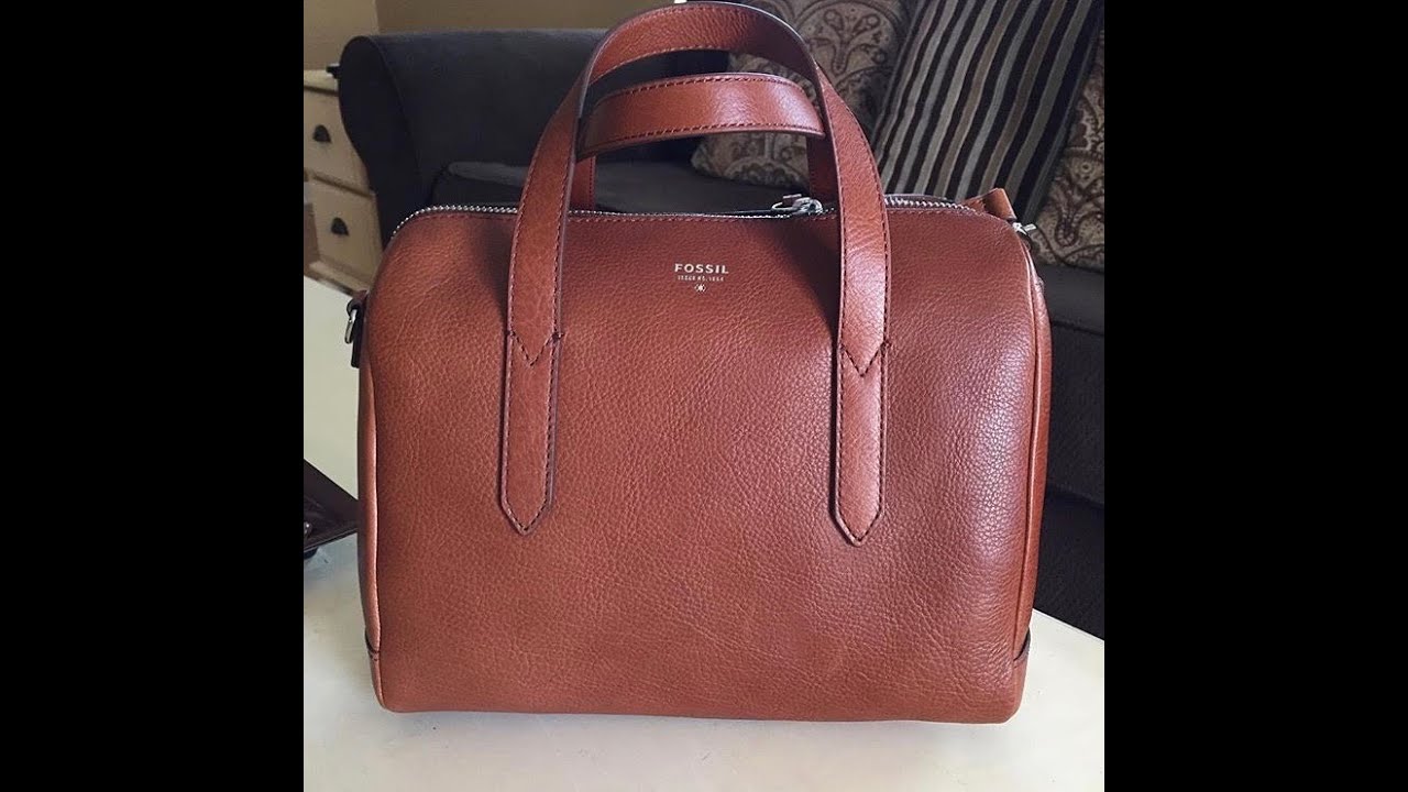 What's In My Bag- Fossil Sydney Satchel