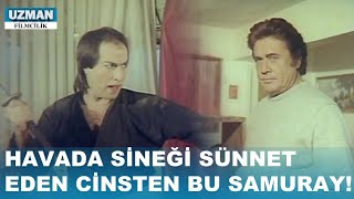 Bu Samuray, Havada Sineği Sünnet Eden Cinsten - Bombacı