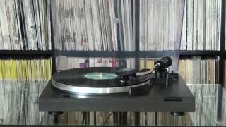 TECHNICS SL-303 & YAMAHA RX-V393RDS