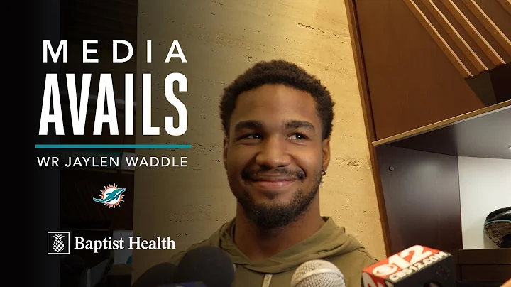 Wide Receiver Jaylen Waddle meets with the media |...