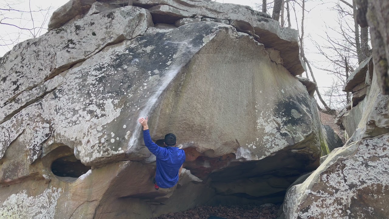 The Wave (V6) - Tennessee Bouldering: Stone Fort (Little Rock City)
