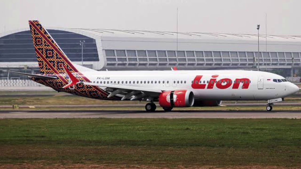LION AIR BOEING 737 CRASH IN JAKARTA (PLANE CRASH INDONESIA)