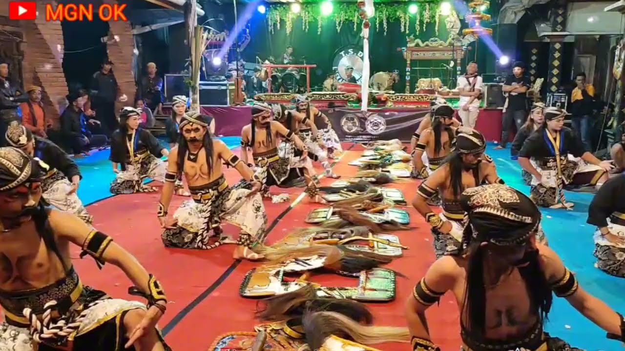 TAMPIL PERDANA WAROK TREND// PANJI KINASIH // KRADEGAN