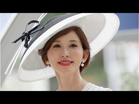 林志玲婚後首度亮相 優雅甜笑「很開心」 - 大紀元