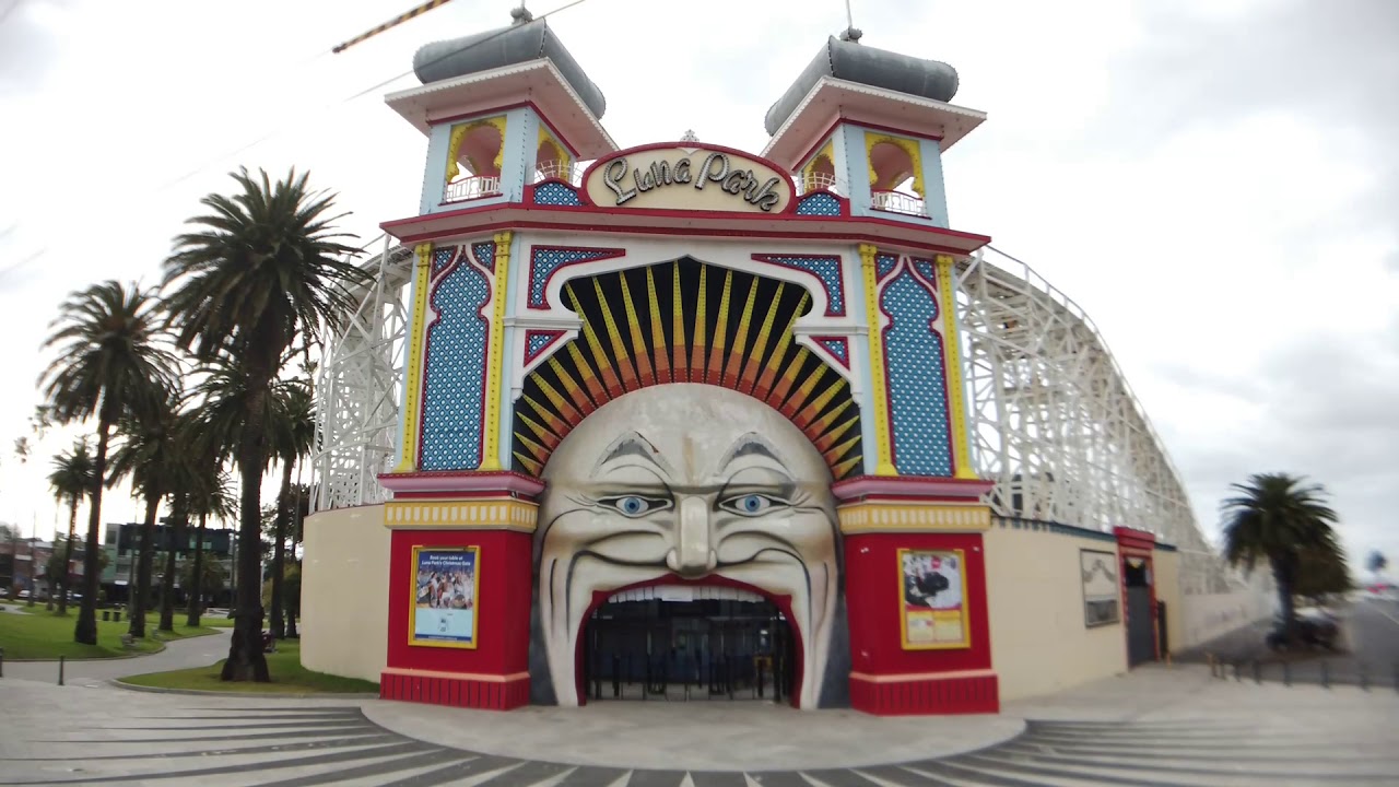 Melbourne's Luna Park - St.Kilda Australia - Oldest Roller ...