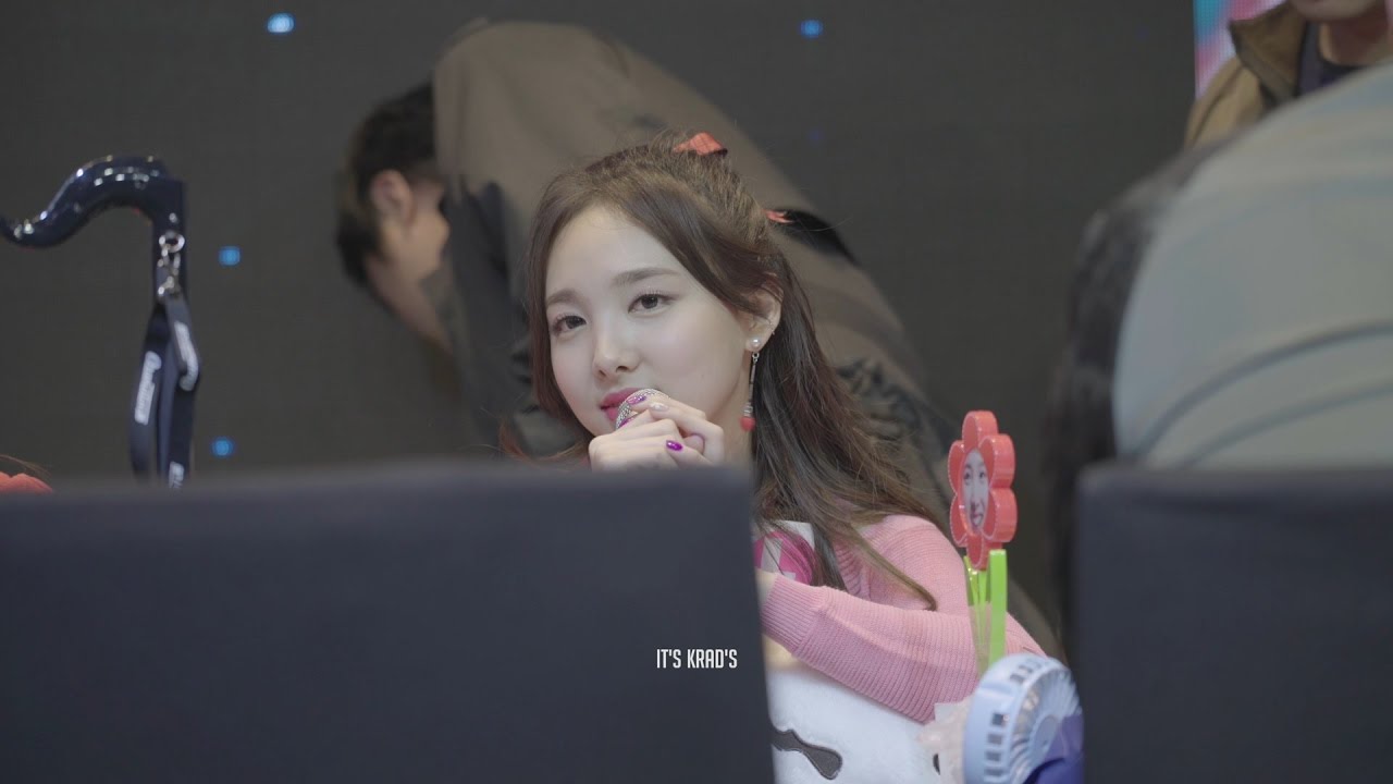 170304 트와이스 TWICE 여의도 팬사인회 - 삐친 나연