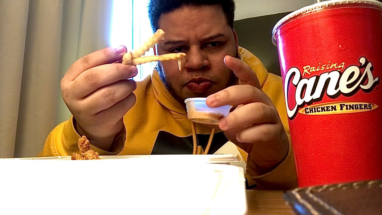 Trying Raising Cane’s Chicken Fingers For The First Time + Green