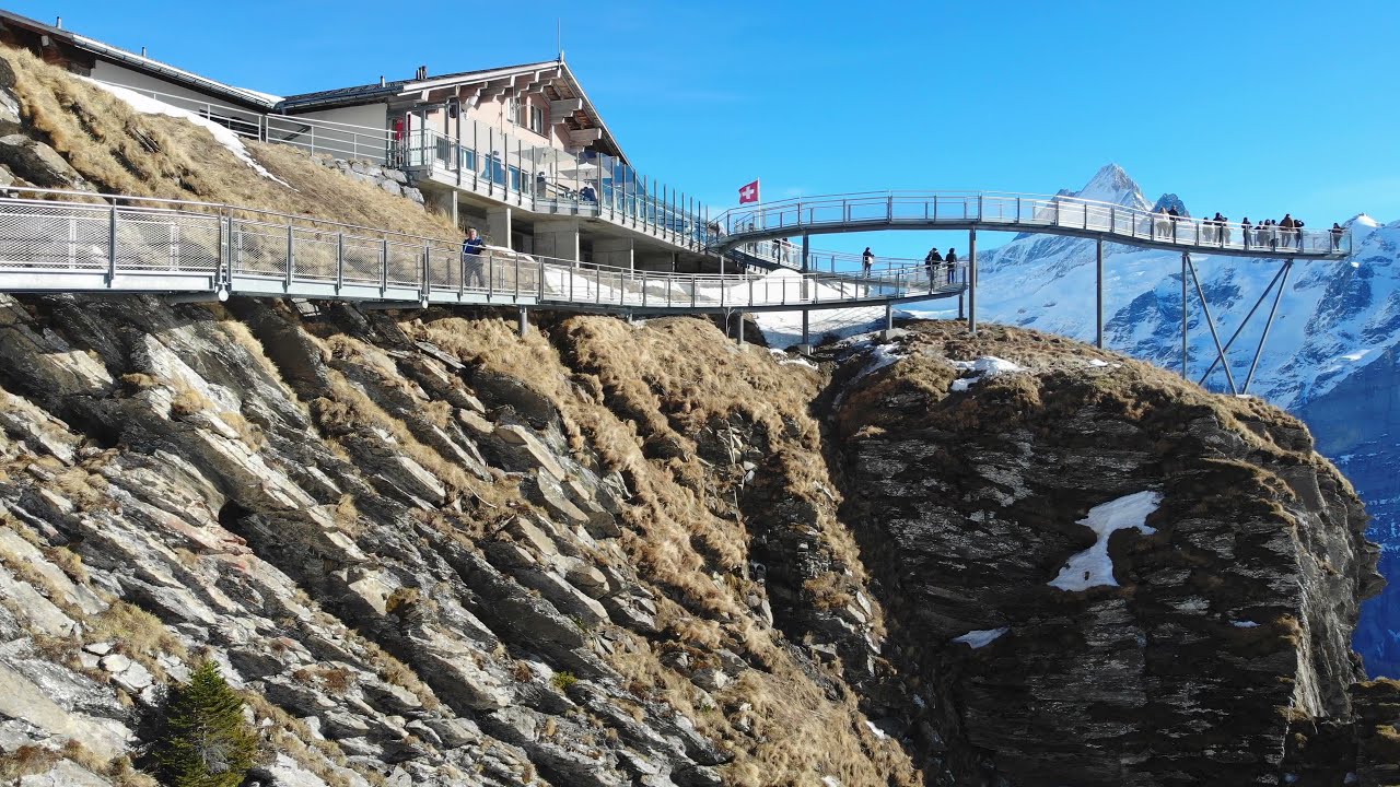 Mount Titlis Cliff Walk