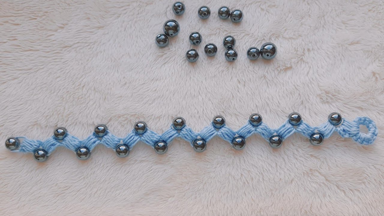 Crochet beaded bracelet