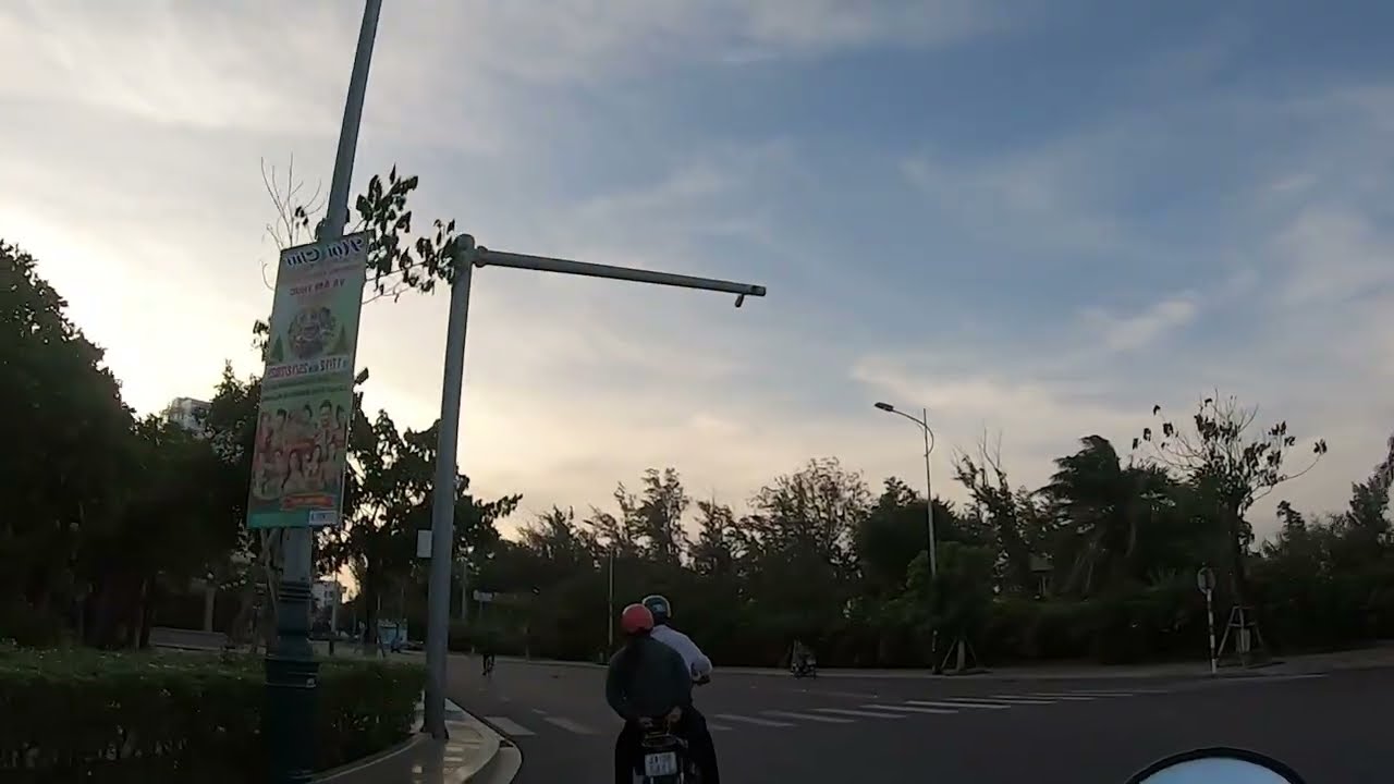 Chiều 17/12: Động Thái Lạ Từ C3 Khiến Hồng Loan Khó Xử, Bún Bò Réo NV Đòi THỨ NÀY?