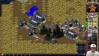4 Soviet Players, 1 Tiny Map... Total Chaos! | Red Alert 2 Multiplayer (Ore War) screenshot 4