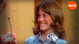 Match Game | Matilda the Chicken | BUZZR screenshot 4
