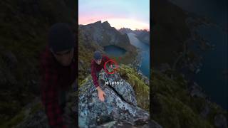 How The Invisible Selfie Stick Trick Works 🤔