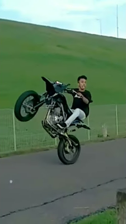 Story wa maturnuwun uwes ono neng ngandengku