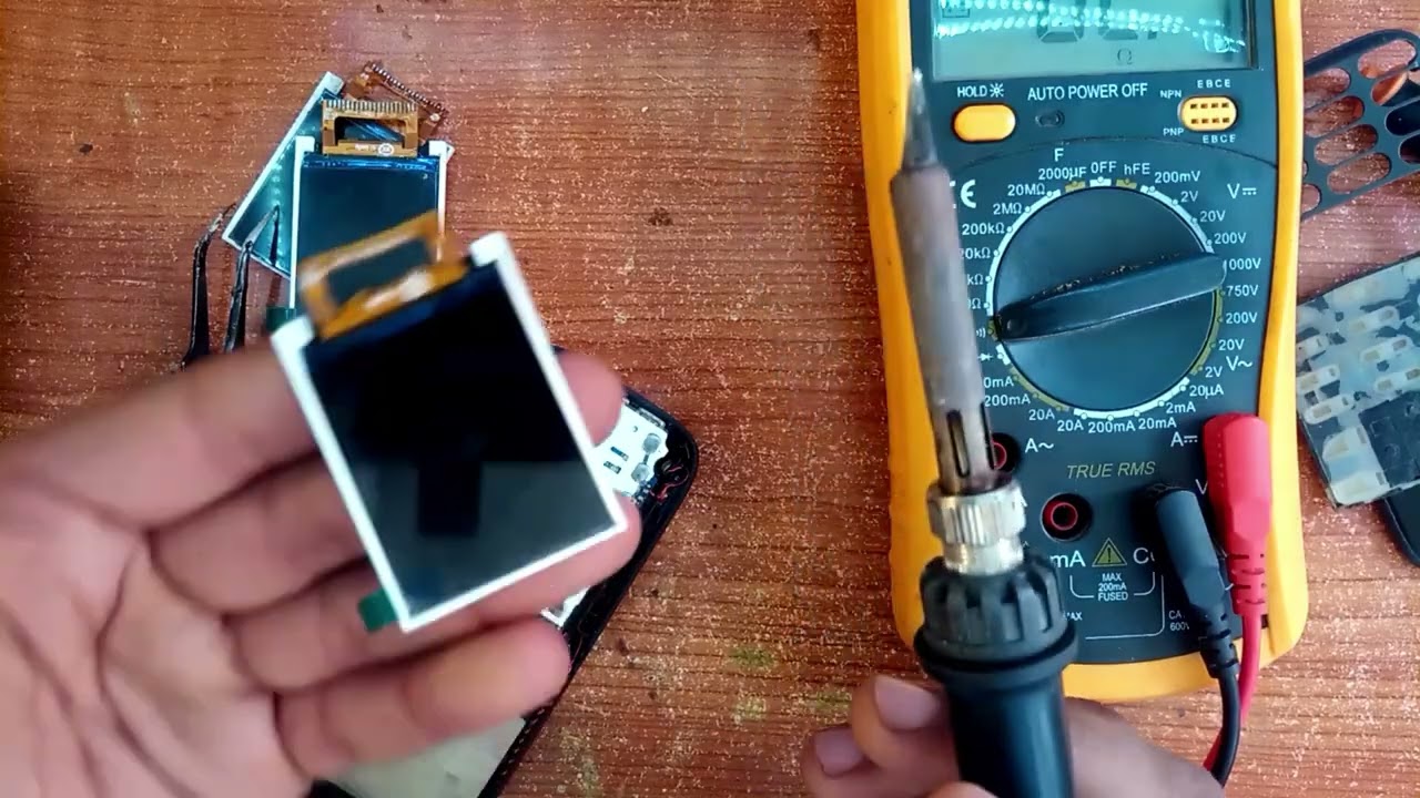 keypad phone white screen repairing\\ነጭ እየሆኑ እና እየዘባረቁ ለሚያስቸግሩ ስልኮች ቀላል መፍተሔ 
