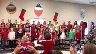 Marissa sings La Navidad