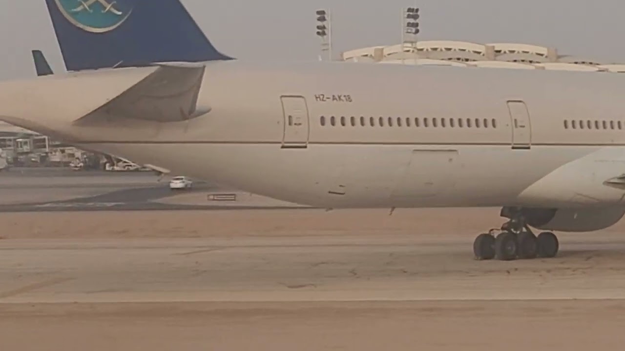 Amazing Takeoff from Riyadh King Khalid Airport - 4K - 60fps