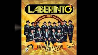 Video thumbnail of "El Tres  -  Laberinto"