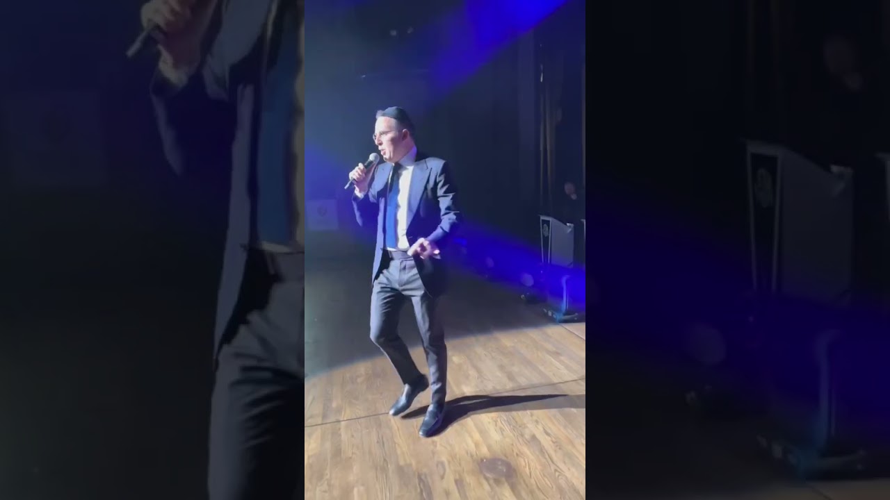 This angle of yaakov Shwekey walking out on stage is electric #band #drumsmusic #jewishmusic #fyp