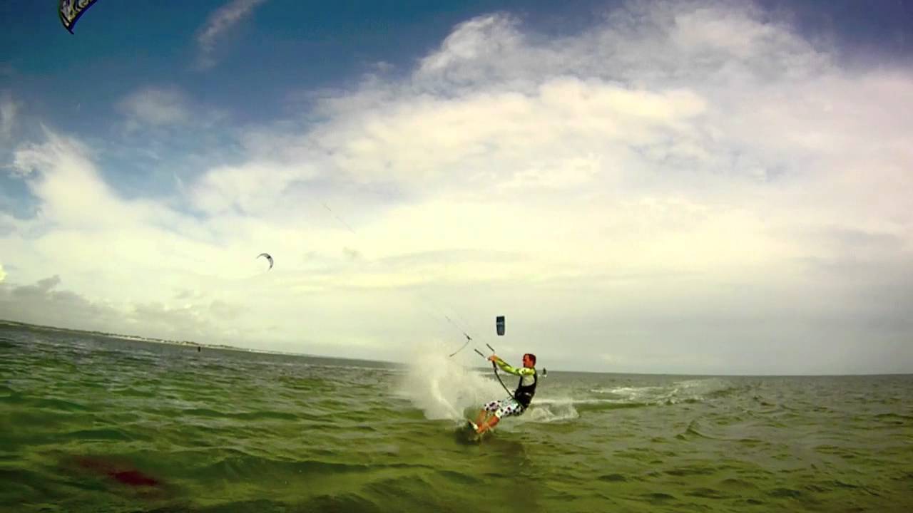 Session kitesurf Quiberon GoPro 7juil2011 YouTube