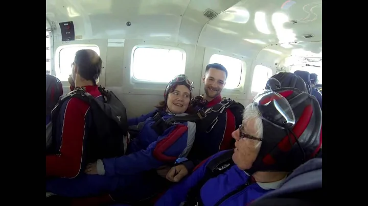 Susan Meek's Tandem skydive!