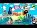La Familia LOL Aventuras en la Piscina de Barbie - Familia Punk Boi & Vacay Baby!