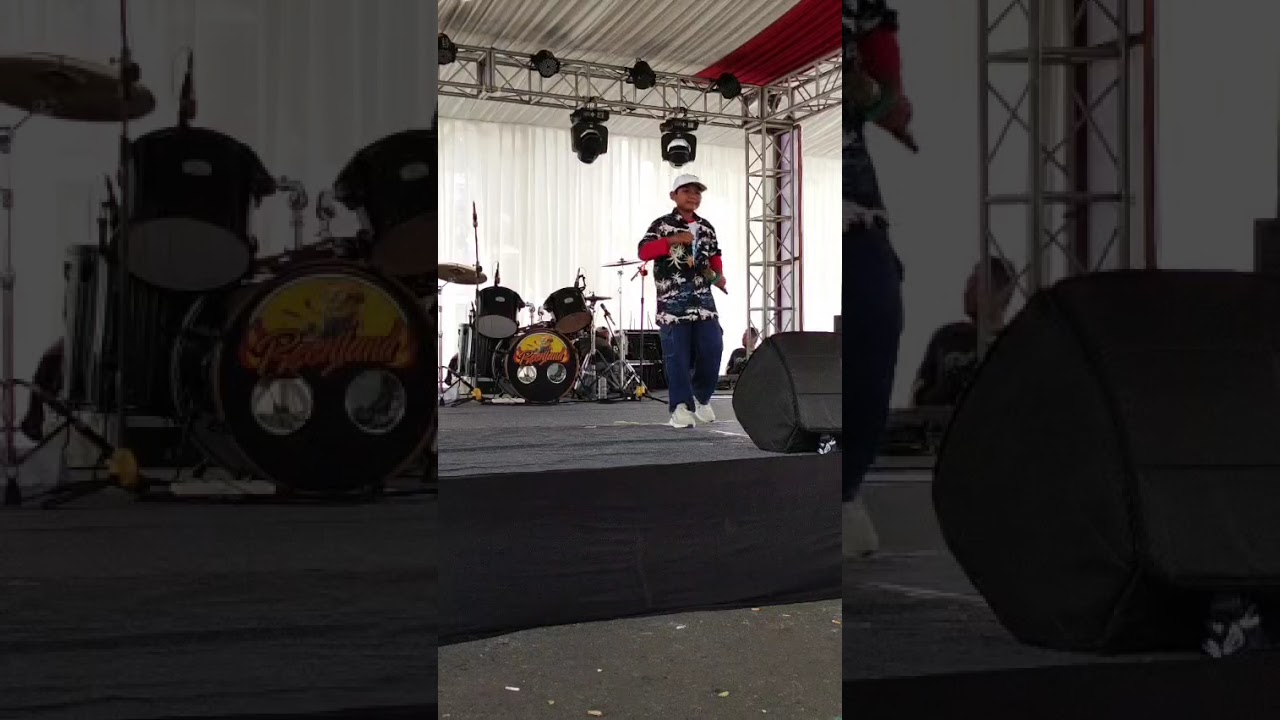 Ponakan Fian  tampil HUT porwirejo