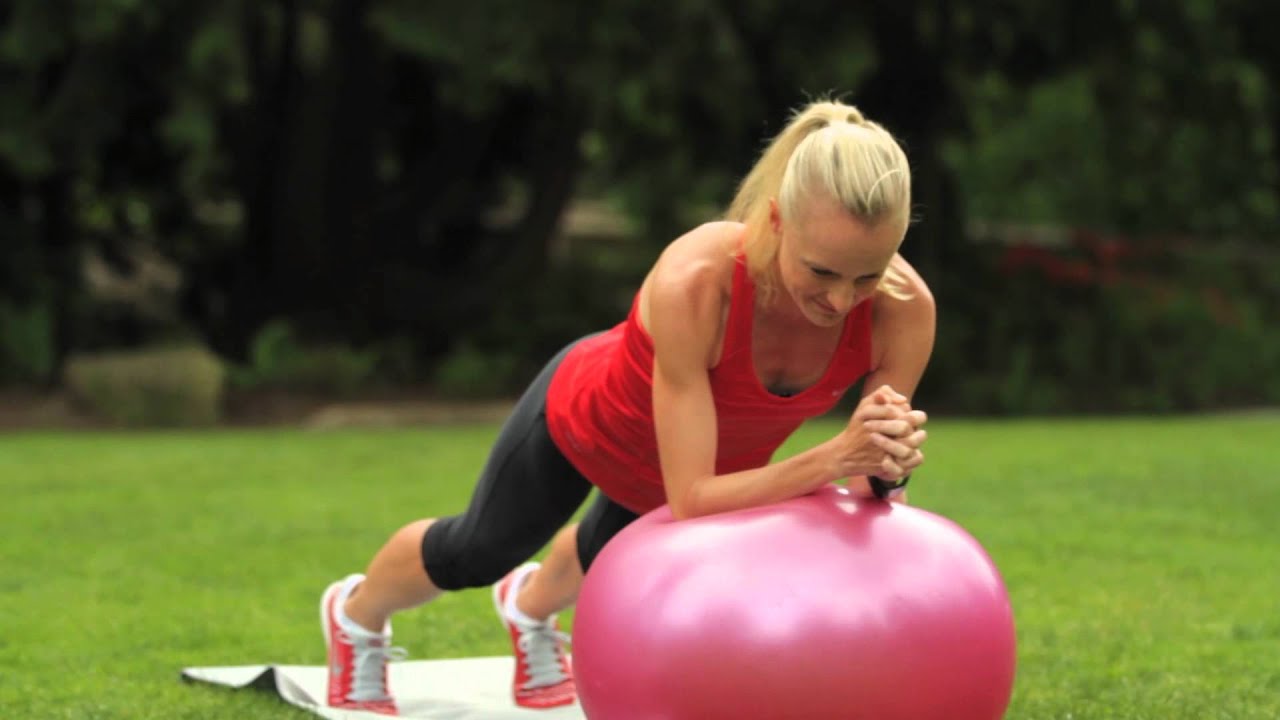 Shalane Flanagan & Kara Goucher: Innovations in Core Training - Nissan: Innovation for Endurance