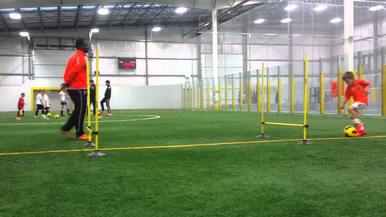 Agility Hurdles Touch & Timing www.futskills.co YouTube