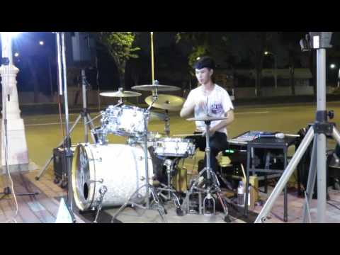 2015/10/23豆豆龍 爵士鼓（田馥甄-小幸運）