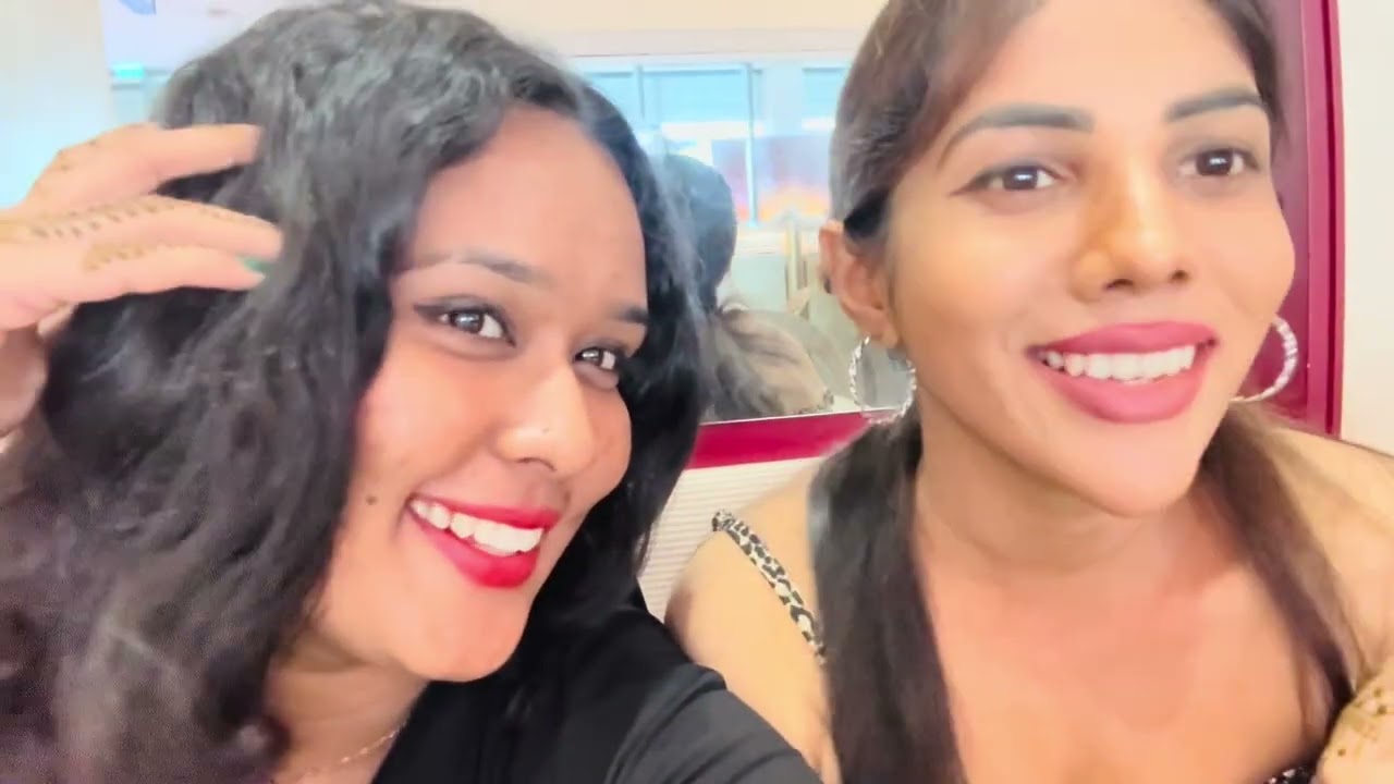 VLOG 15 : Some bonds never change !!! 💕👯‍♀️|Reunited with my childhood bestie 🫂🥺