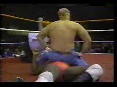GWF Classic - Tugboat challenges Mike Davis