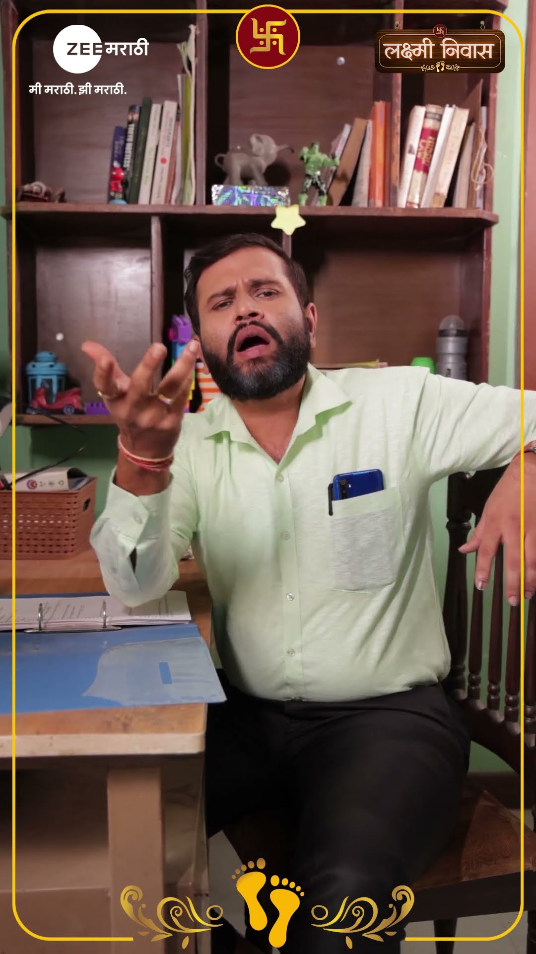 संतोष आधी स्वतःचा विचार करतो, ह्यात गैर आहे का काही? #LakshmiNiwas @zeemarathi