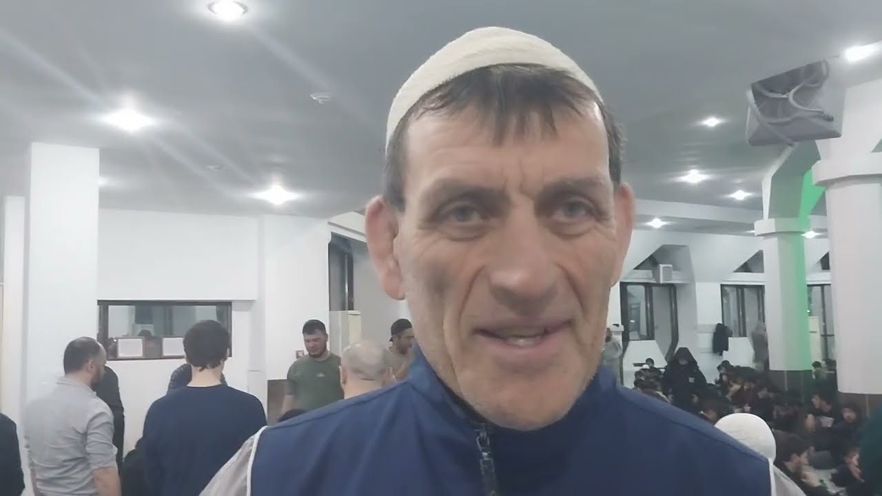 Ифтар в Центральной мечети Нальчика / Т.-Х.Дзагаштов