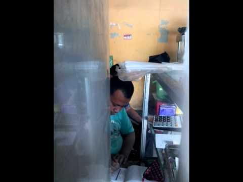 ngintip di toilet masjid (hot) - YouTube