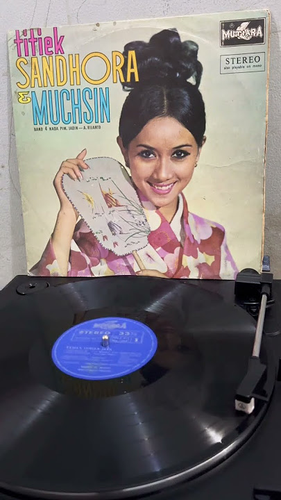 Taman Impian Jaya - Titiek Sandhora & Muchsin (1971) #piringanhitam #musikindonesialawas #band4nada