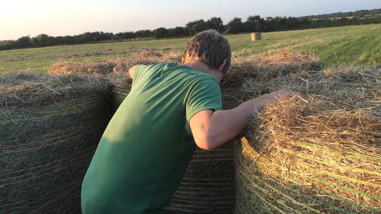 How to Jump a Hay Bale - J.Spackshot