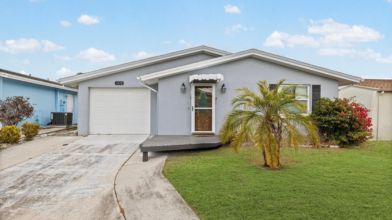 1010 Osprey Ct, Dunedin, FL