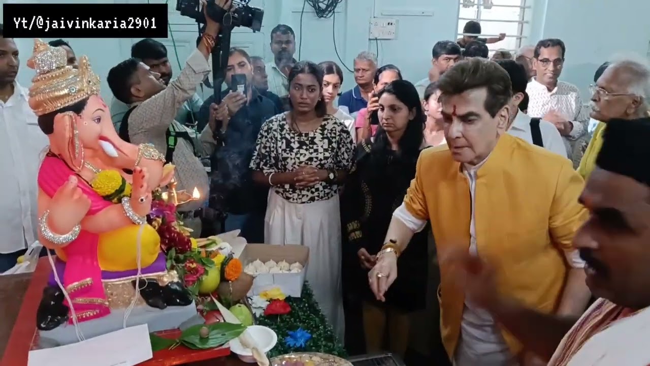 🙏 Ganesh Aarti 2025 | Ganpati Bappa Morya | Ganesh Chaturthi Celebration ✨🎶