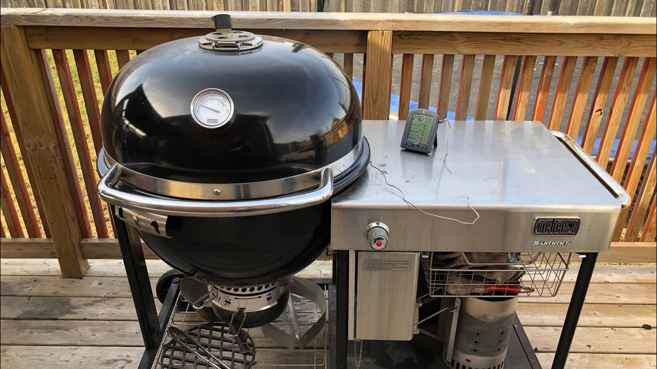 3 Different Racks Of Ribs Smoked On A Weber Summit Charcoal Grill Weber Summit Kamado Youtube