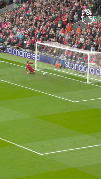 Van Dijk slips! Amazing goal line clearance