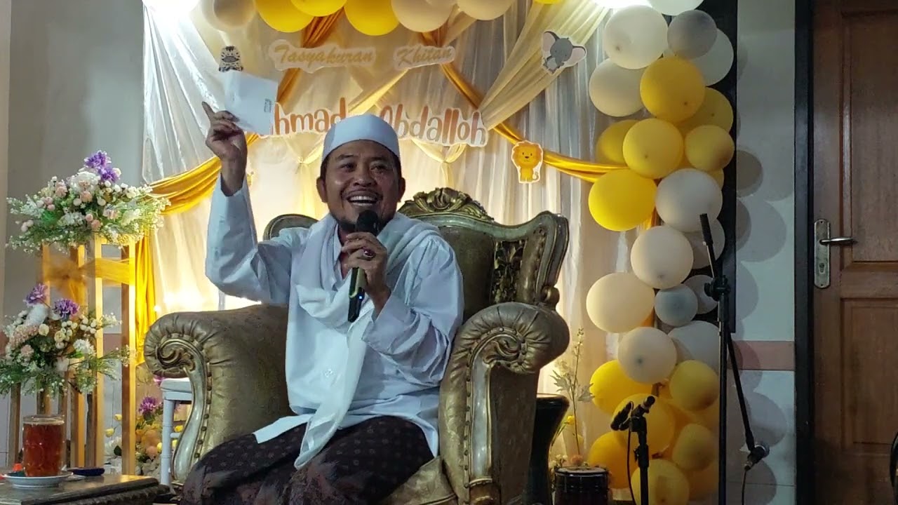 KH. Muhidir Hasbi (Kyai Sebret) | Tasyakuran Khitanan Ahmad Abdallah