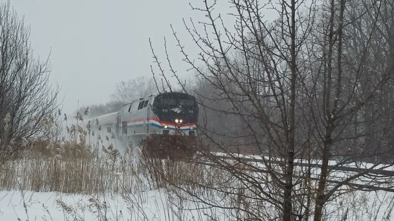Amtrak P064 kicks up a snowstorm!
