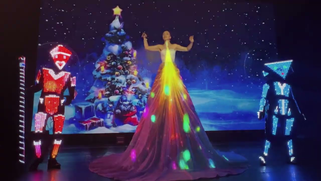 3D Dress Ёлка - LED Дед Мороз / Led Santa, 3D New Year mapping show