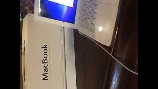 Check Apple MacBook Core 2 Duo P7550 2.26GHz 2GB 250GB DVDÂ±RW 13. Slide