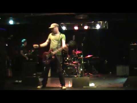 Killtherabbit - My enemy live Zoeclub Milano 2009