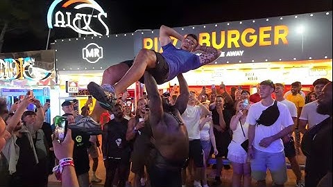 Ed Matthews Was Shocked Hstikkytokky Got Shoulder Pressed In Magaluf!