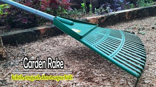 Garden Rake Lebih Ampuh Dari Sapu Lidi Untuk Membersihkan Daun Kering. Mengapa saya Baru tahu