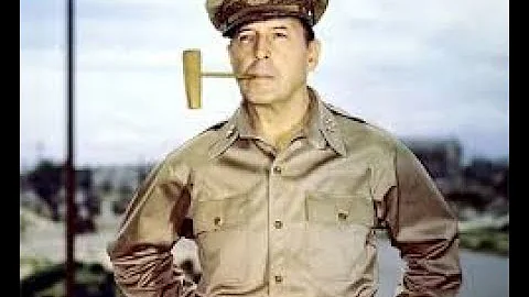 American Caesar General Douglas MacArthur hosted b...